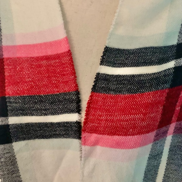 Abercrombie Scarf - Picture 3 of 6